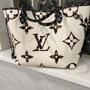 Louis Vuitton Giant Jungle Monogram Tote Bag